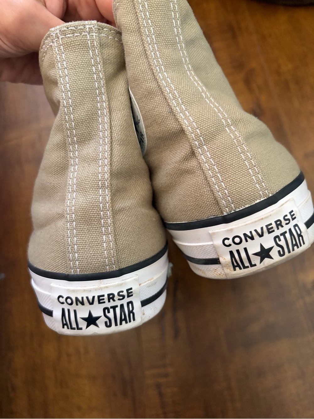 Converse High Top Green Sneakers - Size 6 W - Picture 6 of 7